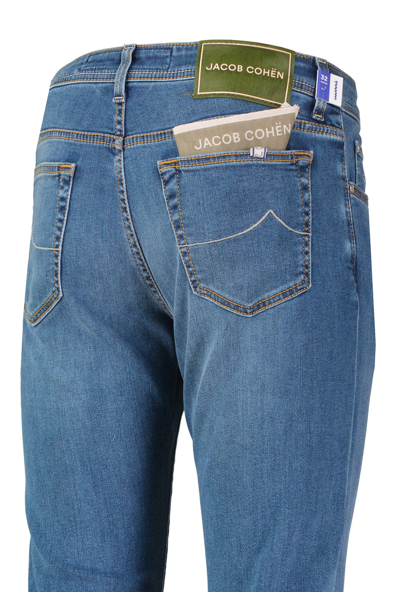 8058709739259_Front_2_finalout