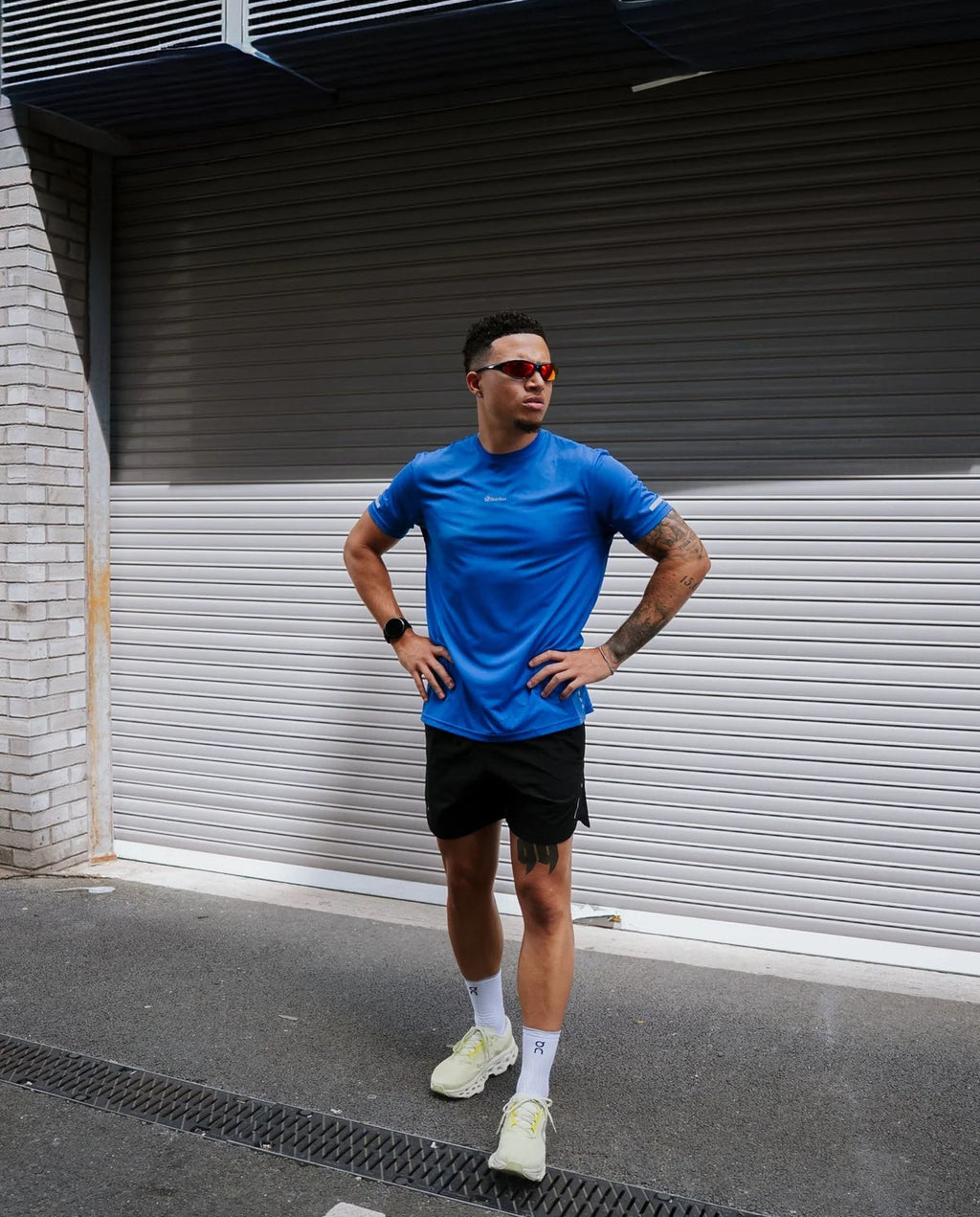 Mens Red Run Cobalt Blue Technical Runner Tee & Black Dynamic Performance Shorts Set