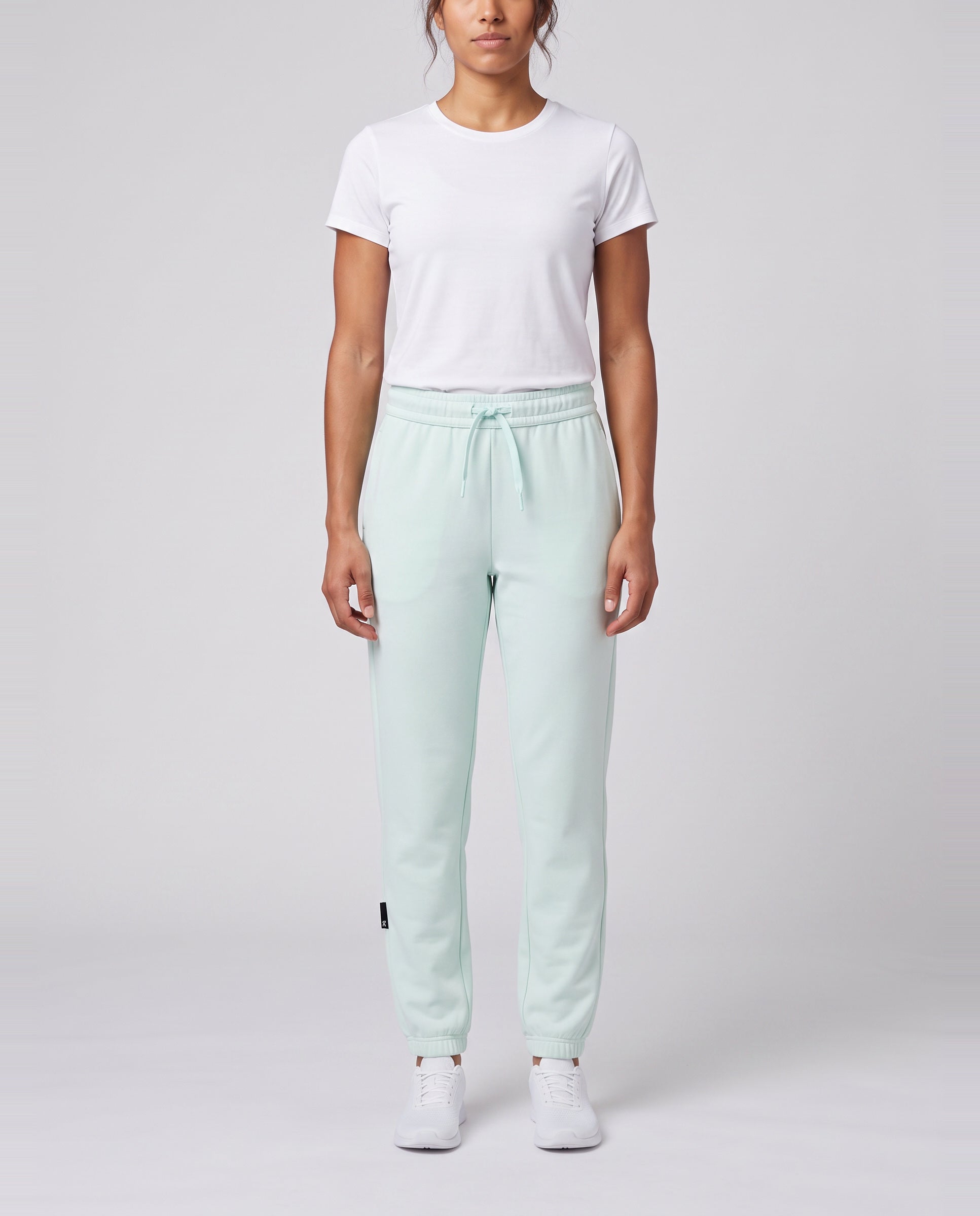 Women's On Running Club Pants 1 Flurry worn by model