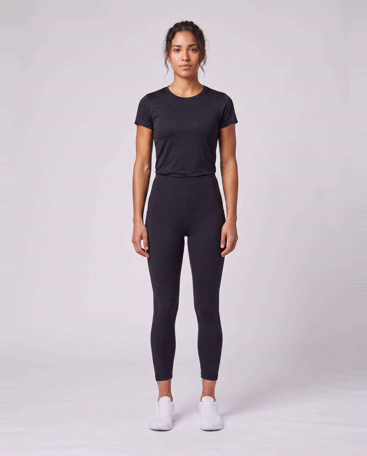 Women's On Running Train Tights 7/8 2 Black worn by model