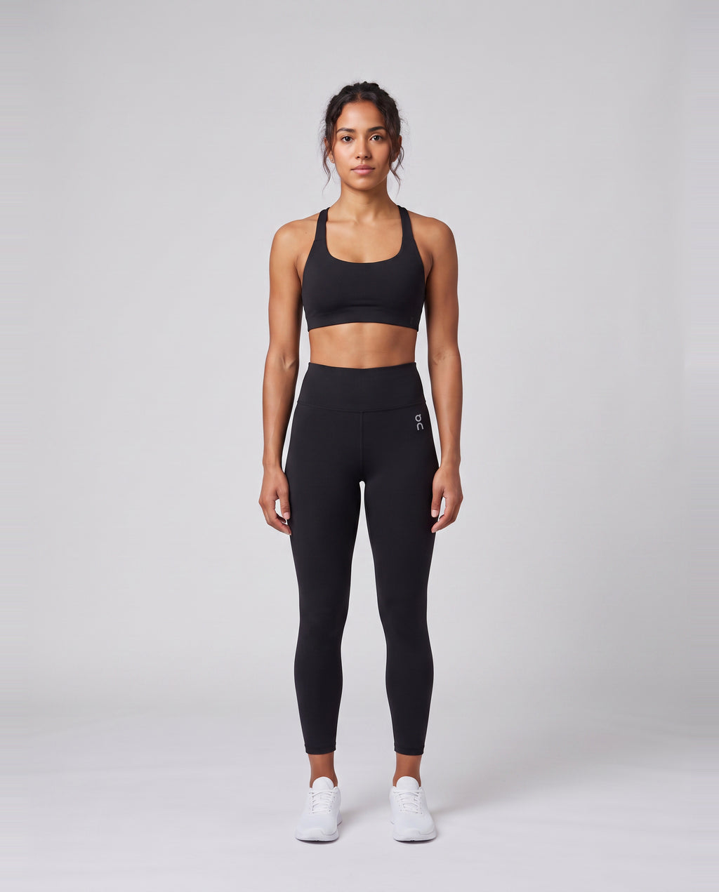 Women's On Running Black Core Bra & 7/8 Studio Tights Set — on model