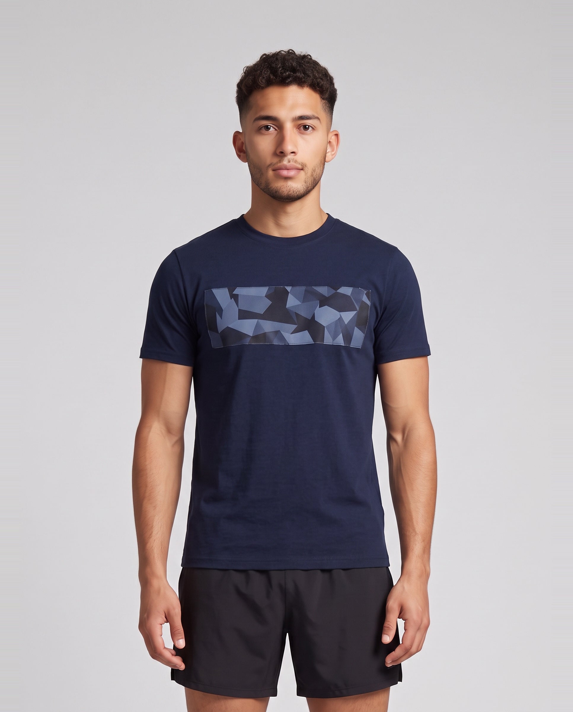 Men's Catini Astratto T-Shirt in Navy — on model