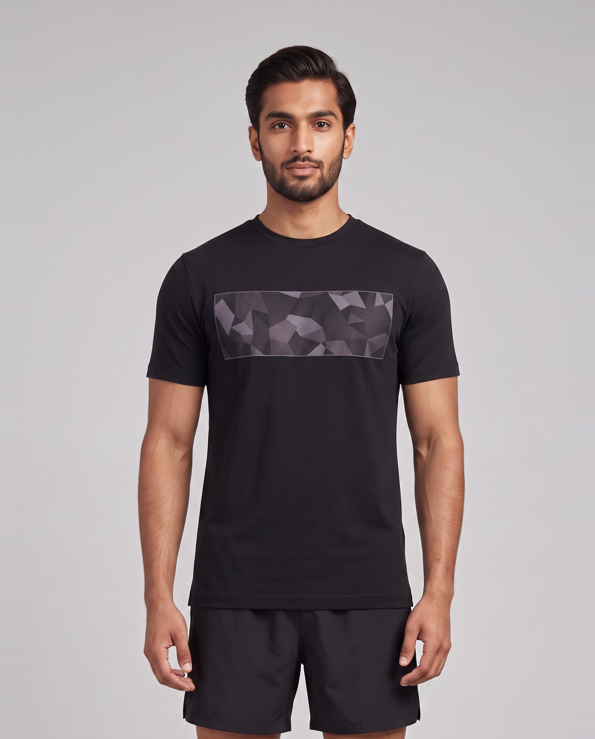 Men's Catini Astratto T-Shirt in Black — on model
