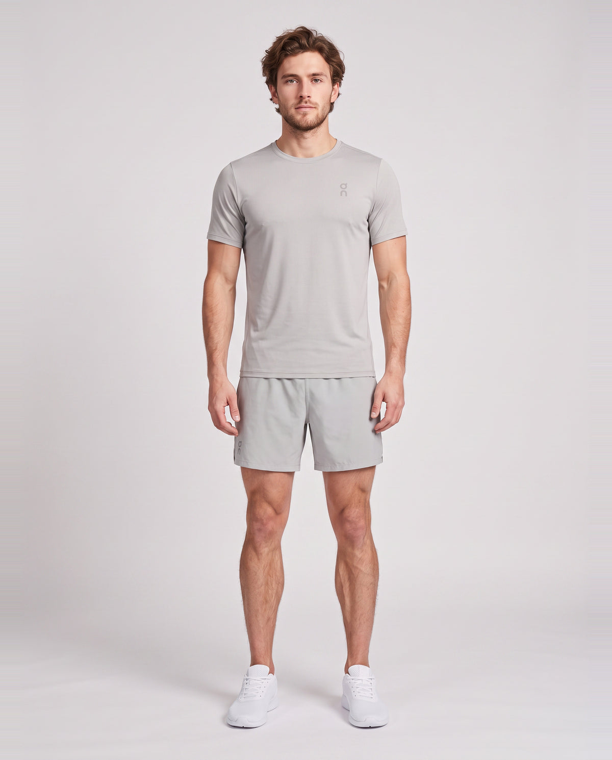 Men's On Running Core-T 1 Apollo & 7" Core Shorts 1 Apollo Set — on model