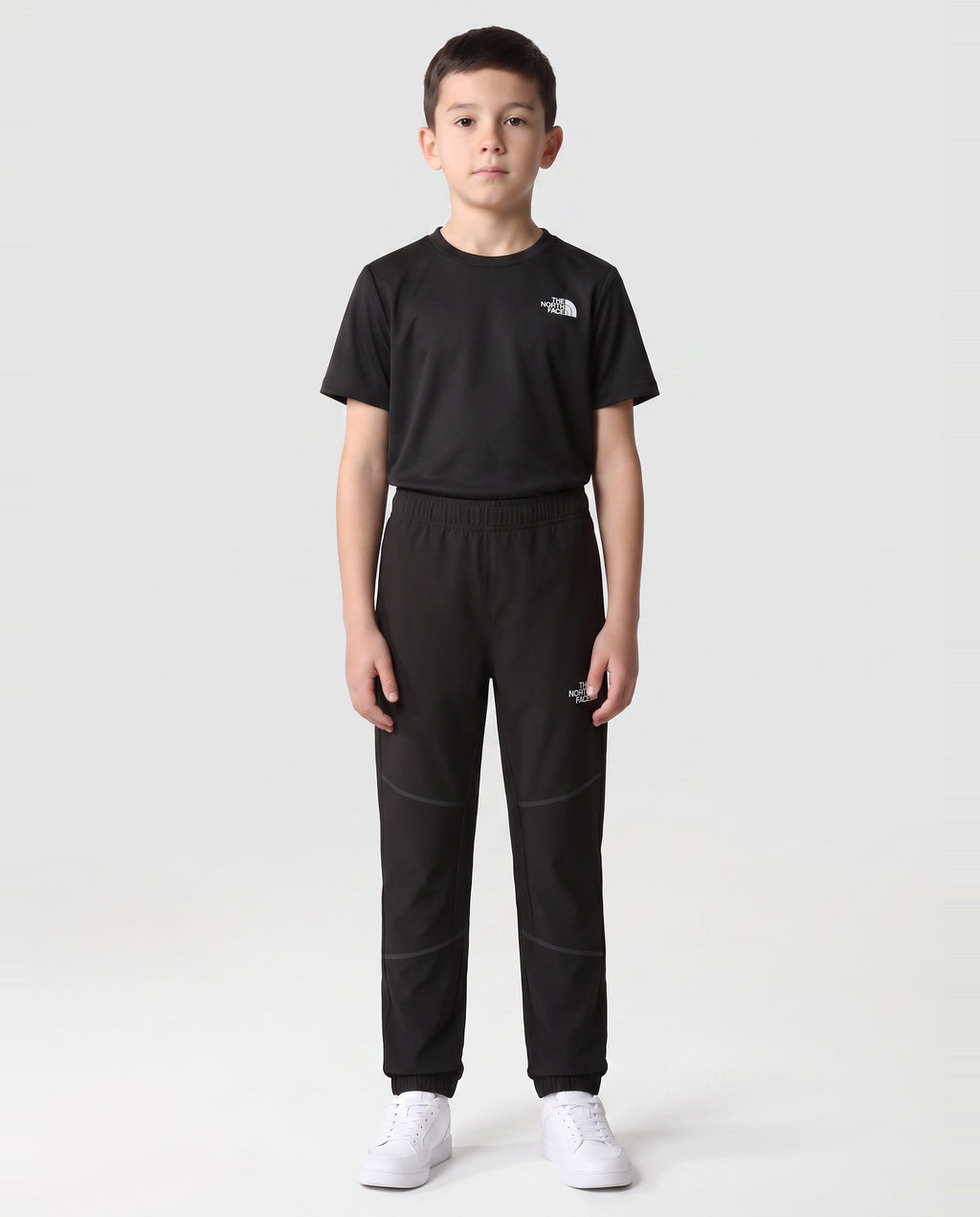 Boys The North Face Teen Monument Woven Black Trousers — on model