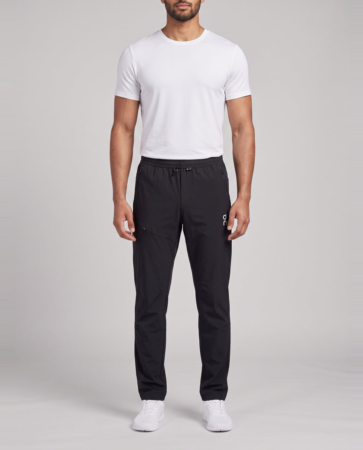 Men's On Running Black Core Pants — on model