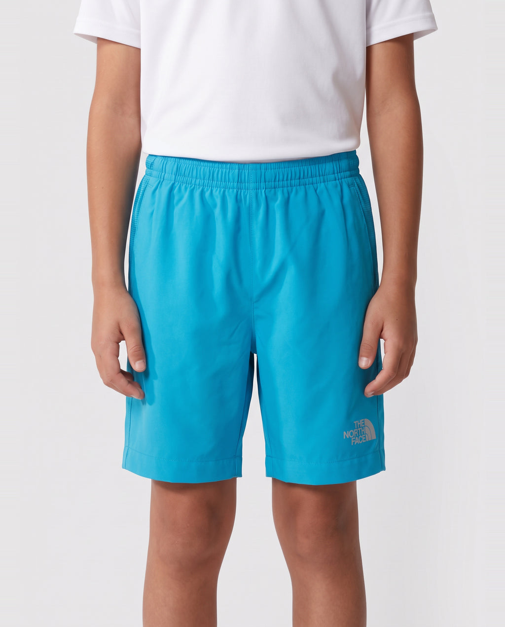 Kids The North Face Teen 24/7 Meridian Blue Short — on model