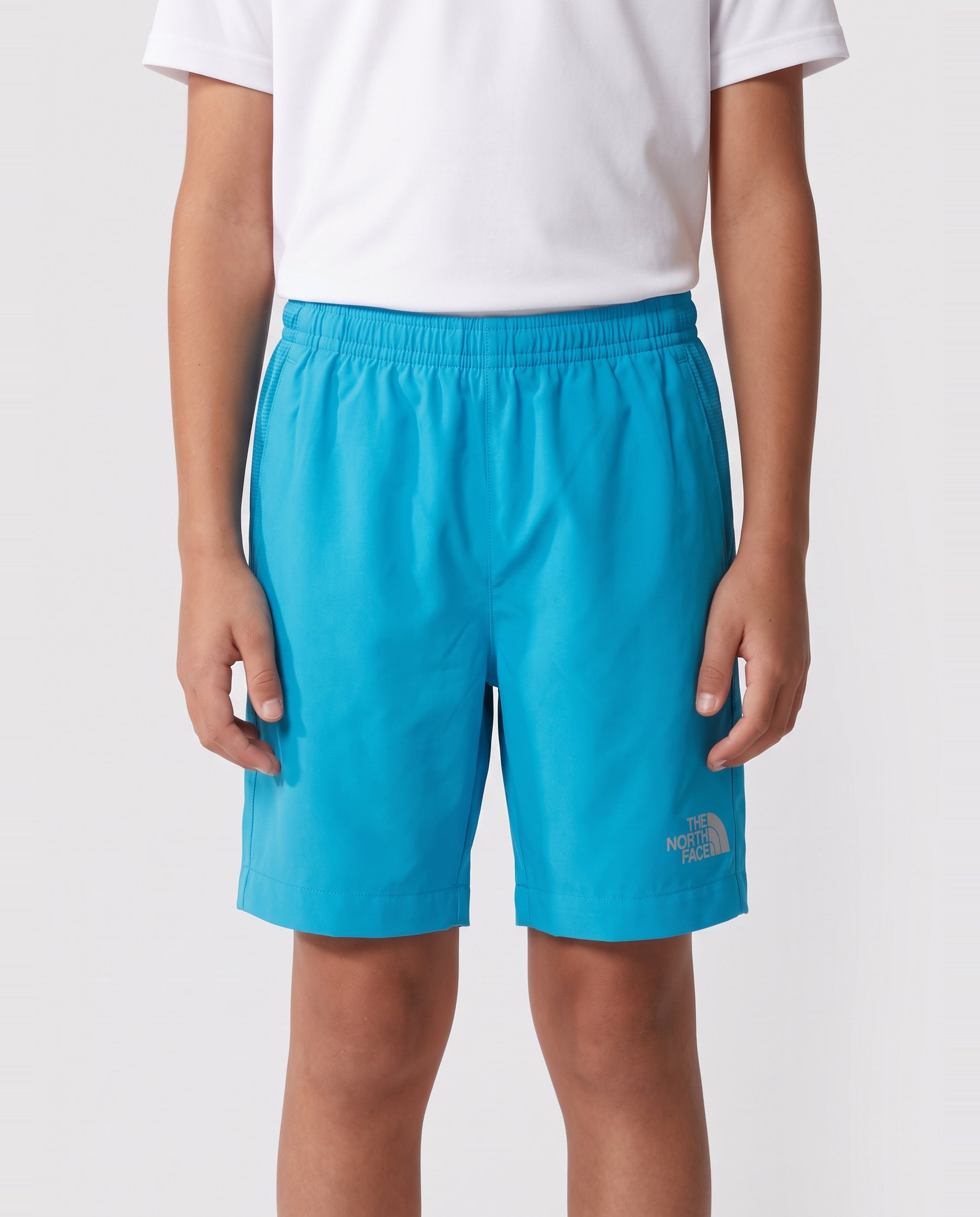 Kids The North Face Teen 24/7 Meridian Blue Short — on model