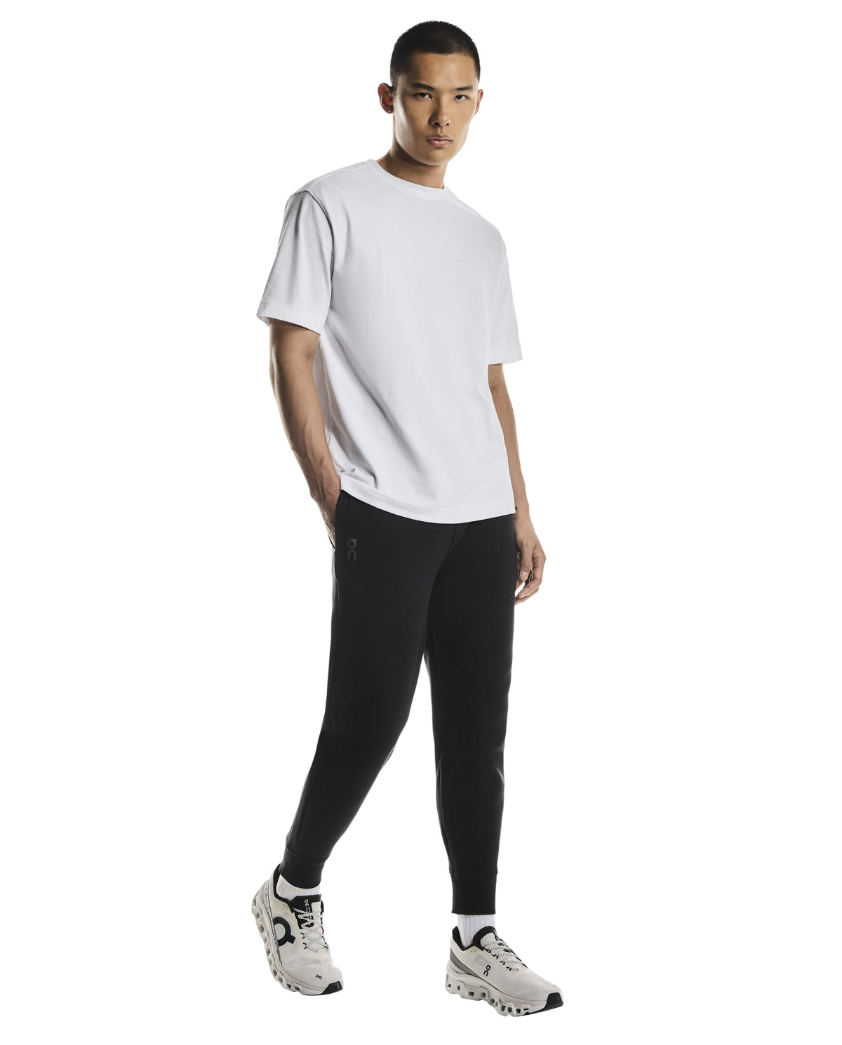 Men's On Running Black Focus Tech Sweatpants