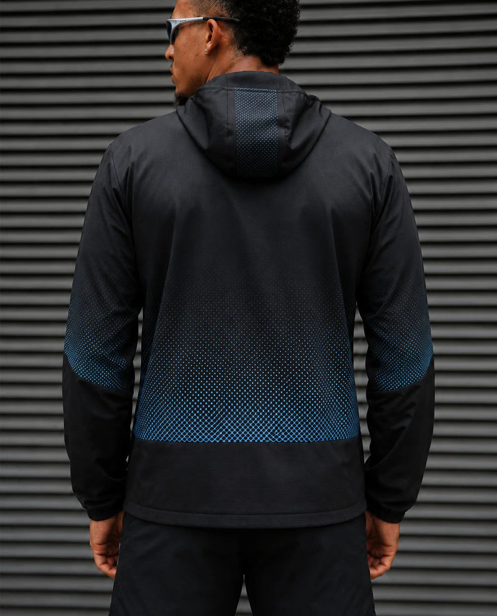 Mens Red Run Black Dynamic Performance Jacket — view 2