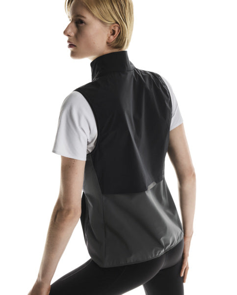 Women's On Running Weather Vest in Black Eclipse — view 2