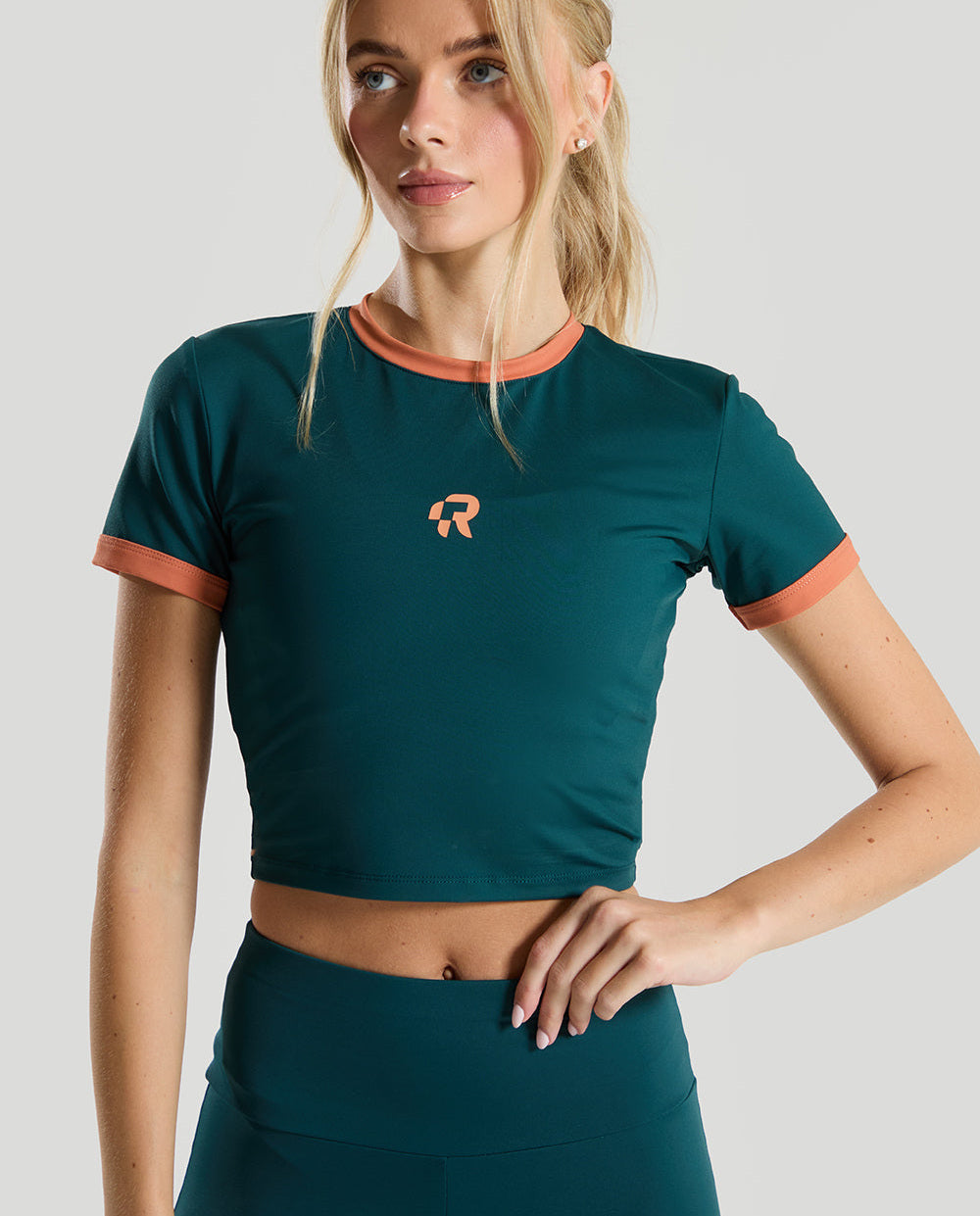 Womens Red Run ELEMENTS Green Flared Legging 7/8 — view 3