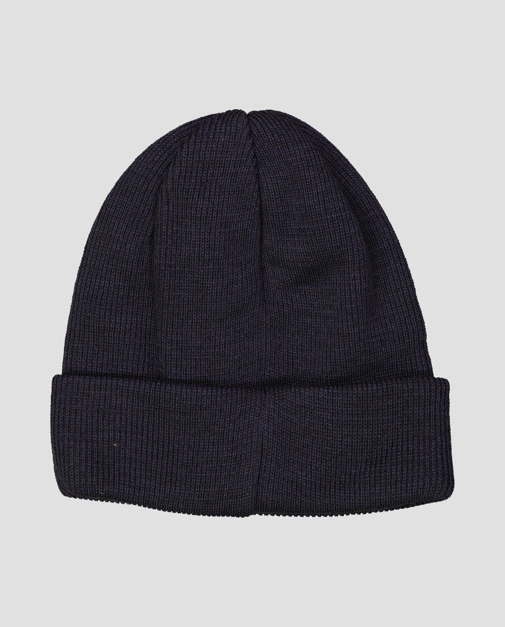 reverse of on running beanie