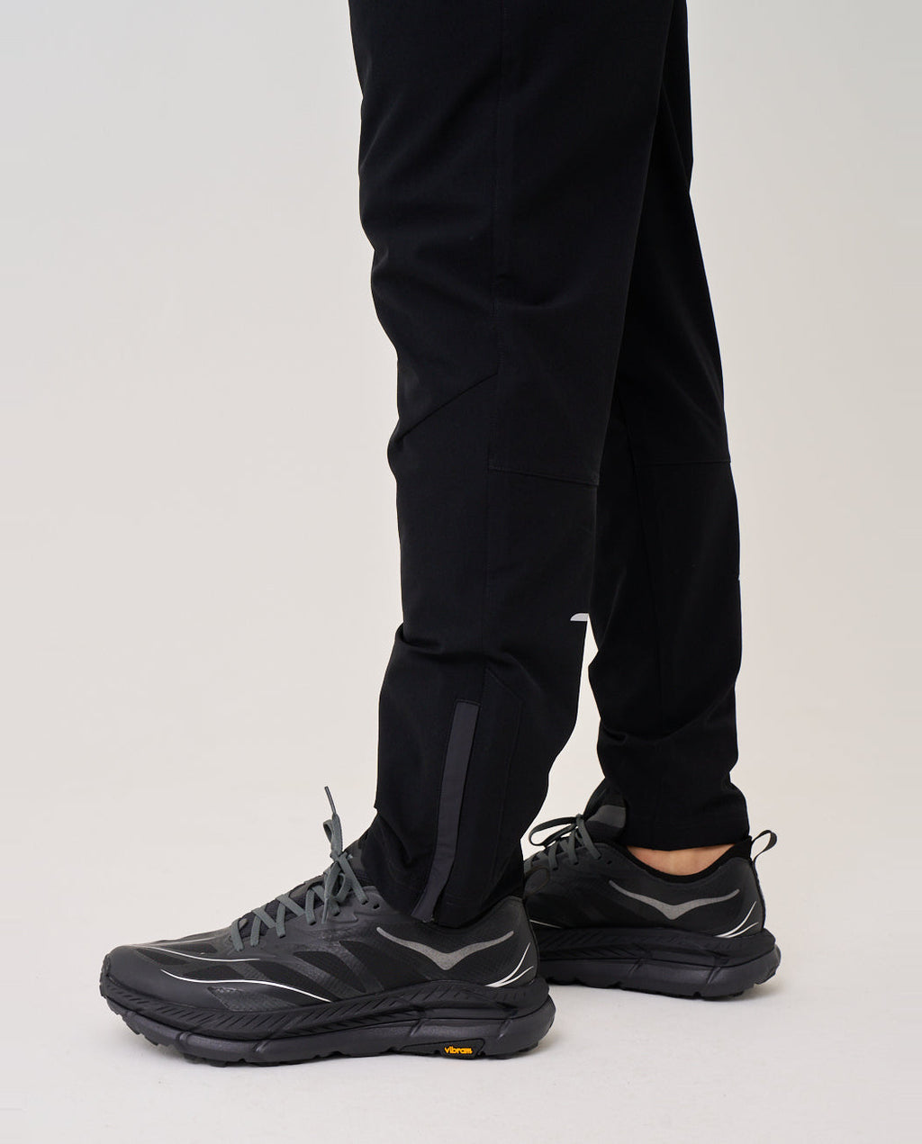 Men's Reprimo Black Red Summit Windbreaker & Pant Set — view 3