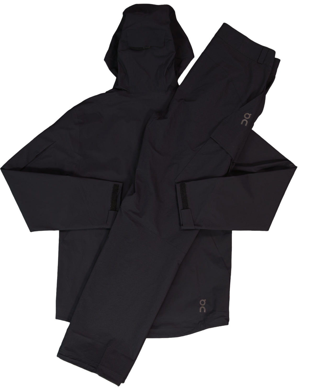 Men's On Running Black Trek Waterproof Jacket & Water Resistant Trek Pants Set — view 2
