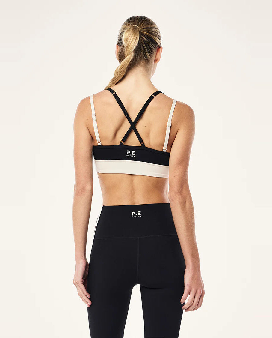 Women's Paramount Sports Bra & Highgate Leggings Set — view 6