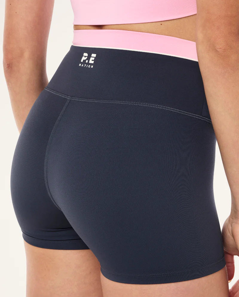 The Reflect 3" Bike Short in Marine Blue is made from our Active Lite fabrication, offering a lightweight, breathable feel designed for fast-paced movement. Cut in a high-rise 3" length, this bike short features contrast detailing at the waistband for a streamlined finish