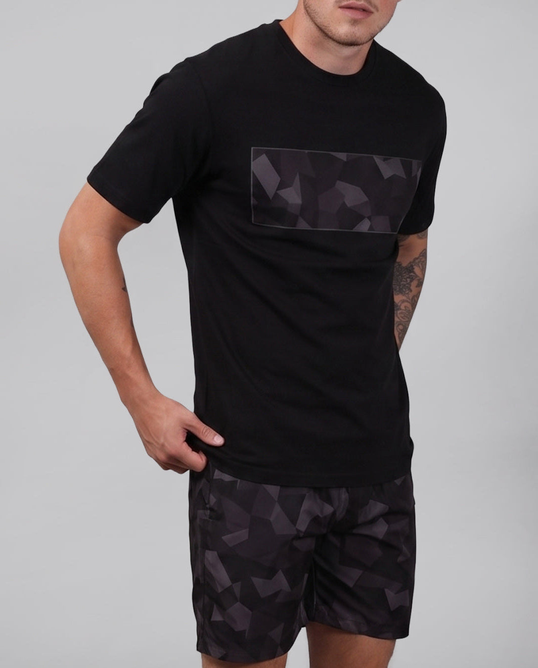 Men's Catini Astratto T-Shirt in Black — image 1