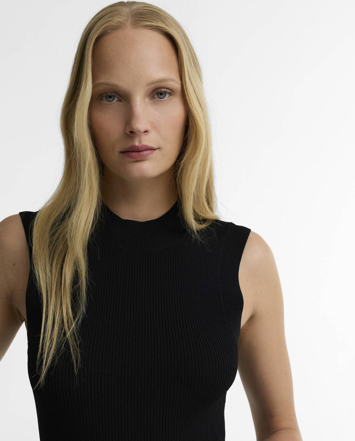 Women's Barbour International Kenna Knitted Vest In Black — view 4