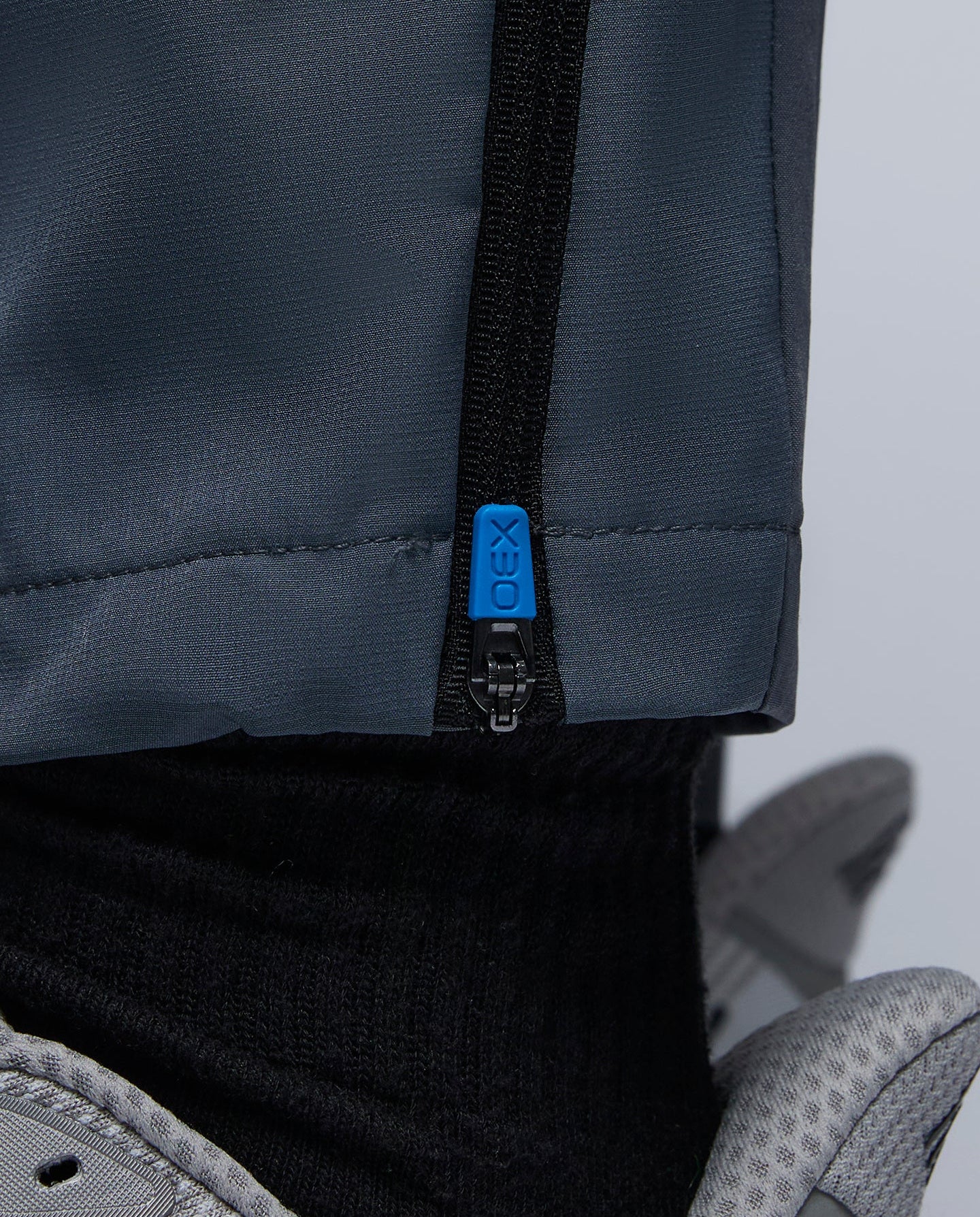 Men's OEX Charcoal Aspect Tracksuit Pant — view 4