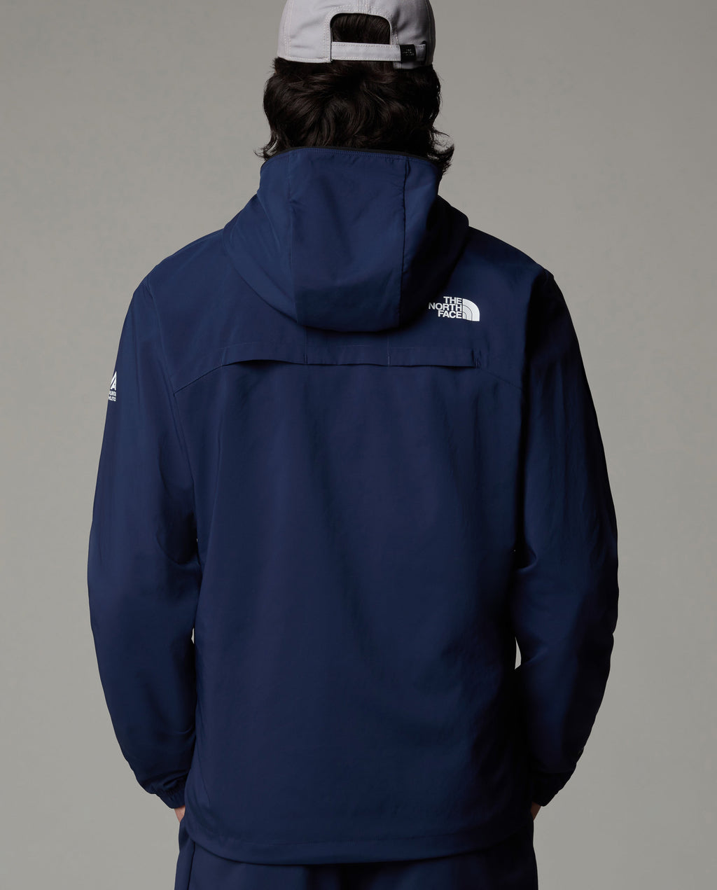 Men's The North Face Blue Mountain Athletics Hooded Wind Jacket — view 5
