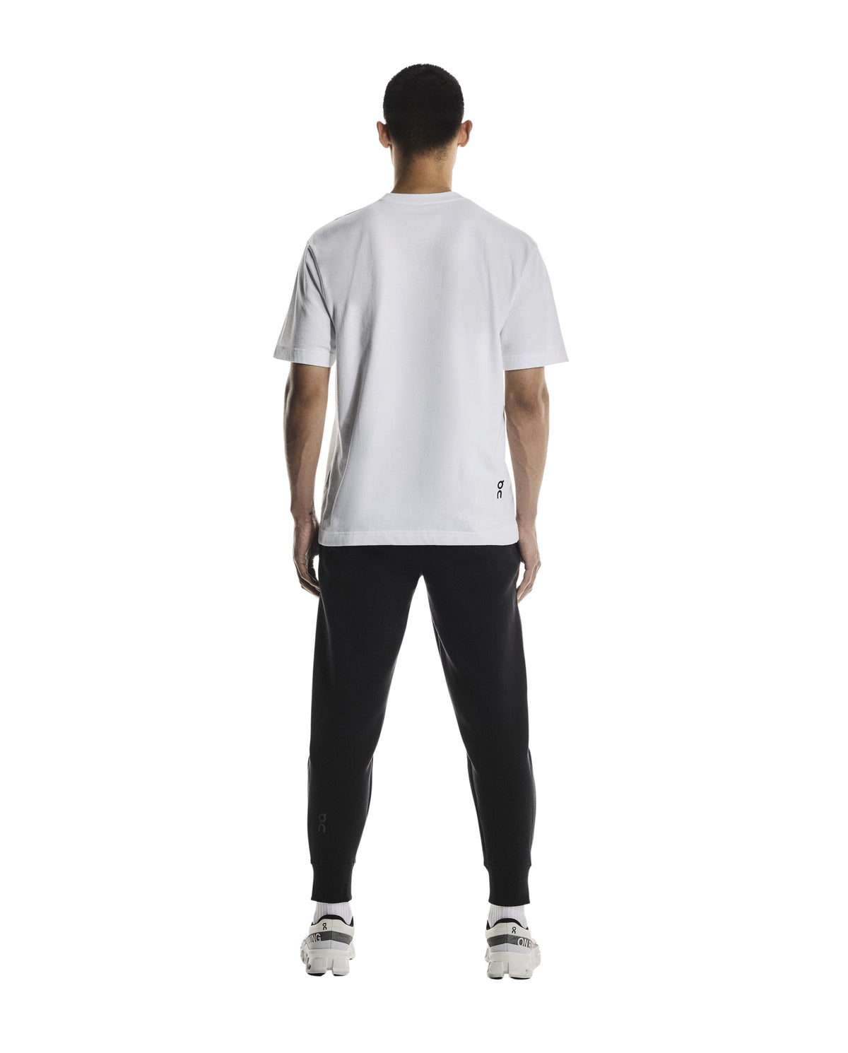 Men's On Running Black Focus Tech Sweatpants — view 4