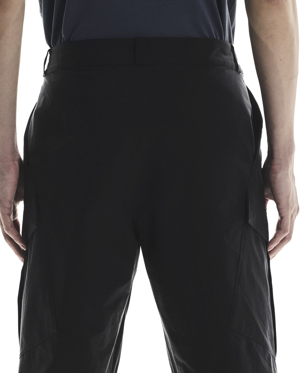 Men's On Running Black Water Resistant Trek Pants — view 4