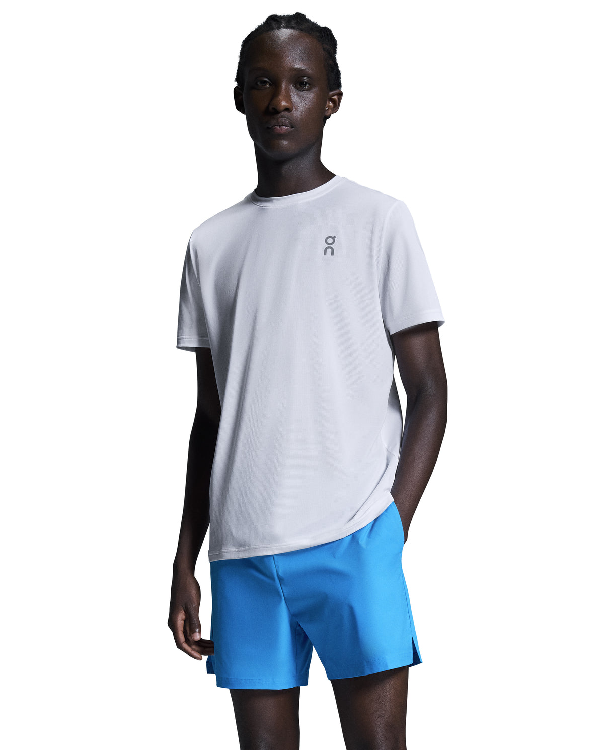 Men's On Running Undyed White Core T Shirt WITH CHEST REFLECTIVE LOGO styled with on running core malibu shorts