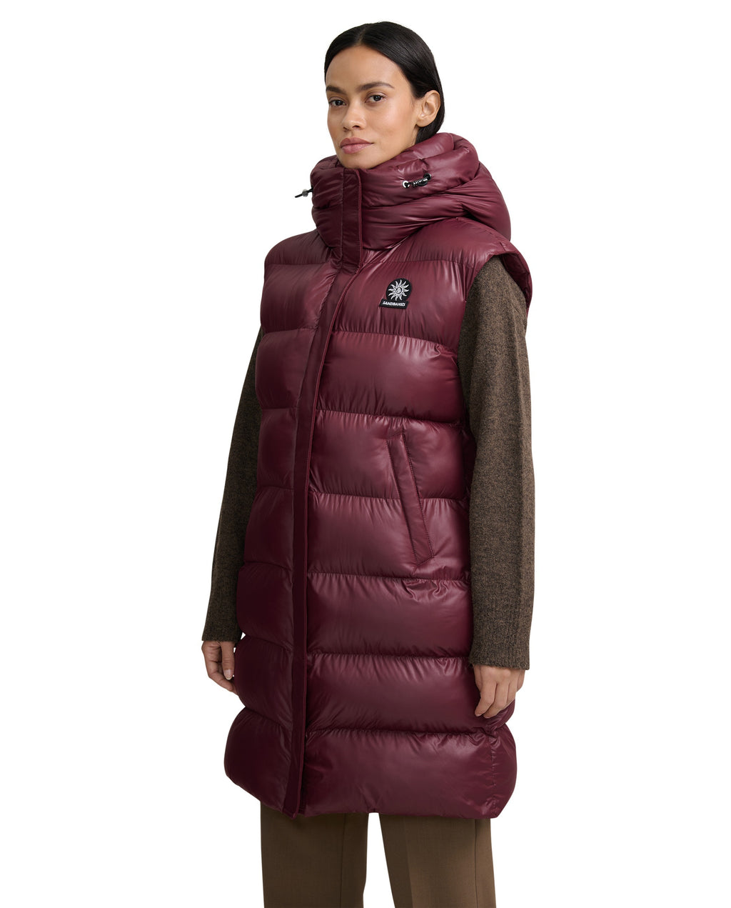 Women's Sandbanks Shell Bay Hooded Long Gilet in Port — image 06