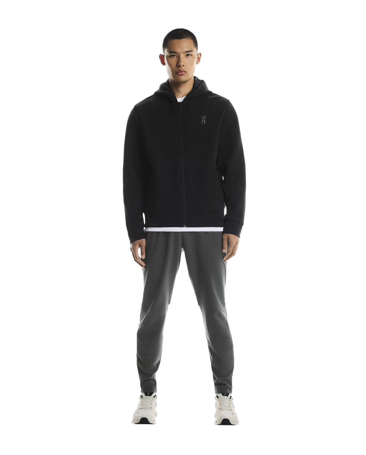 Men's On Running Black Focus Tech Zipped Hoodie — view 5
