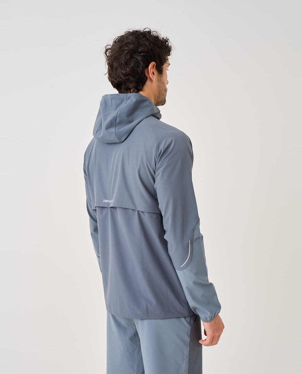Men's Reprimo Turbulence Curve Windbreaker — view 6