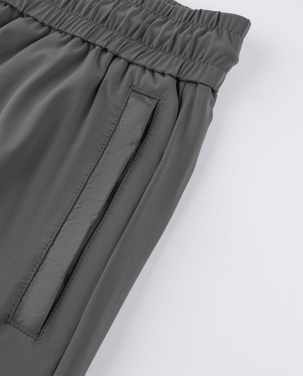 Men's Catini Intorno Tech Trousers in Dark Grey — image 7