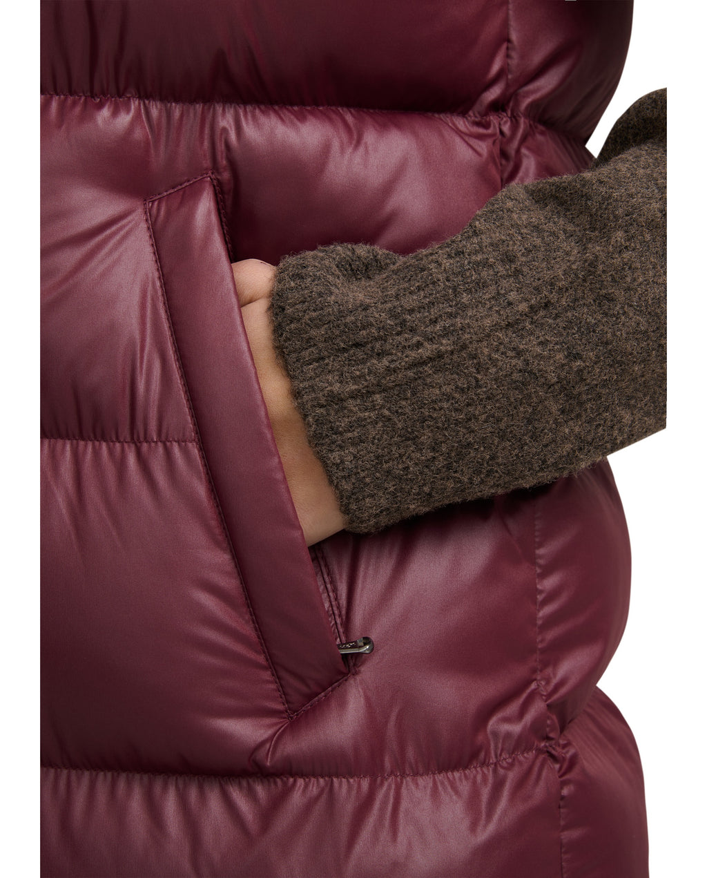 Women's Sandbanks Shell Bay Hooded Long Gilet in Port — image 09