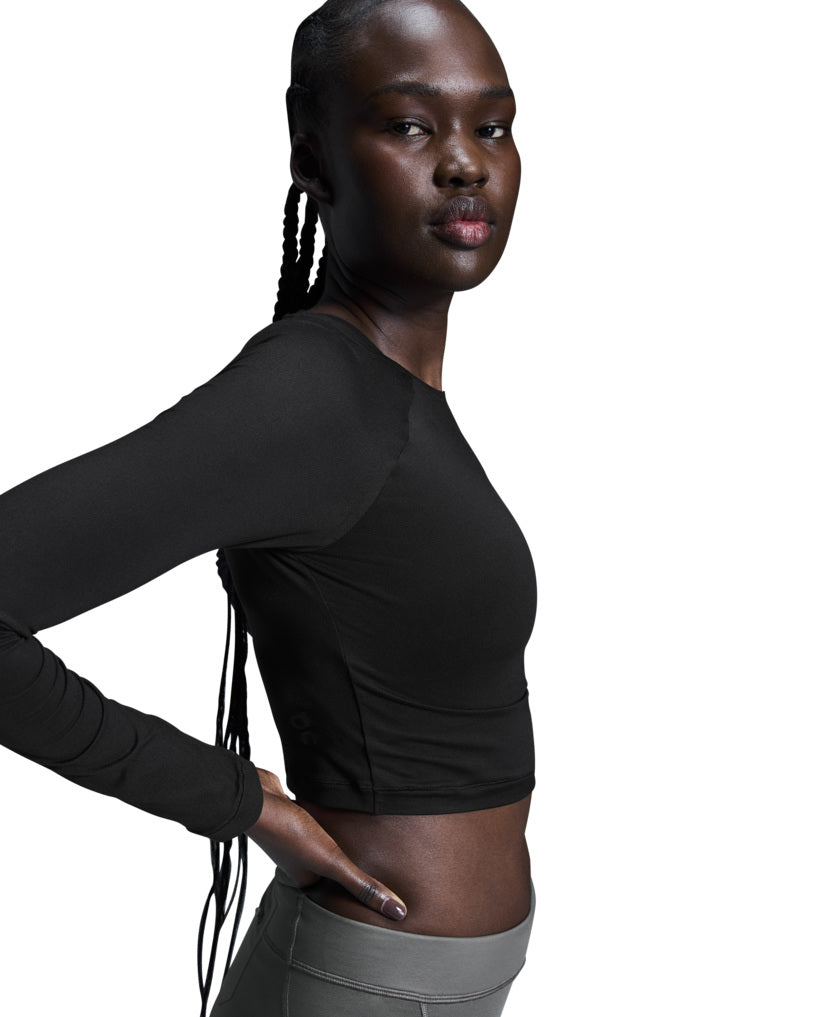 Women's On Running Studio Long-T Crop Black — view 9