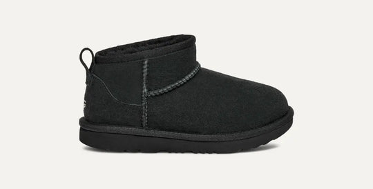 Girls UGG Junior Chestnut Ultra Mini Boot in Black