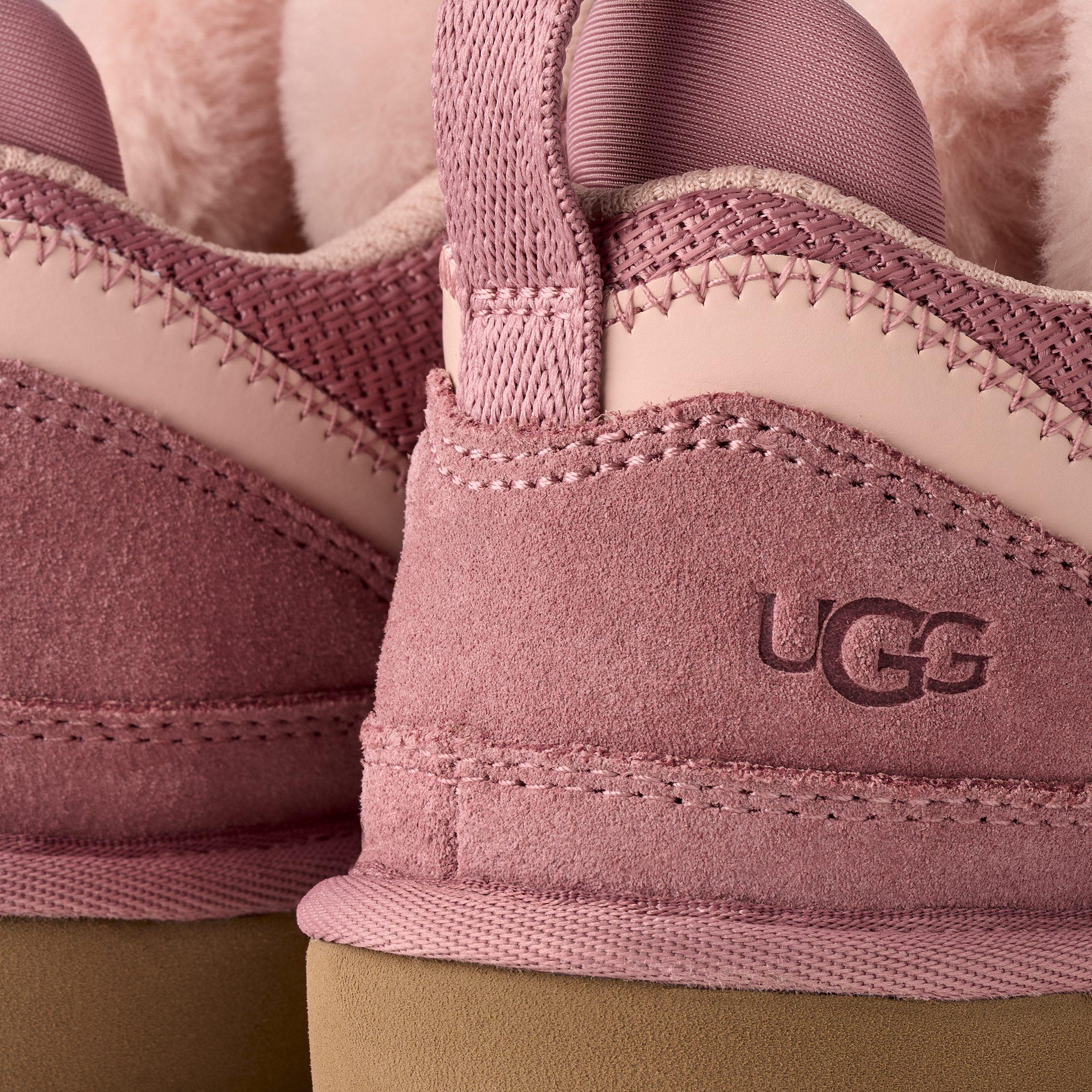 Unisex UGG Kids Lowmel Trainer in Pink Dawn — view 5
