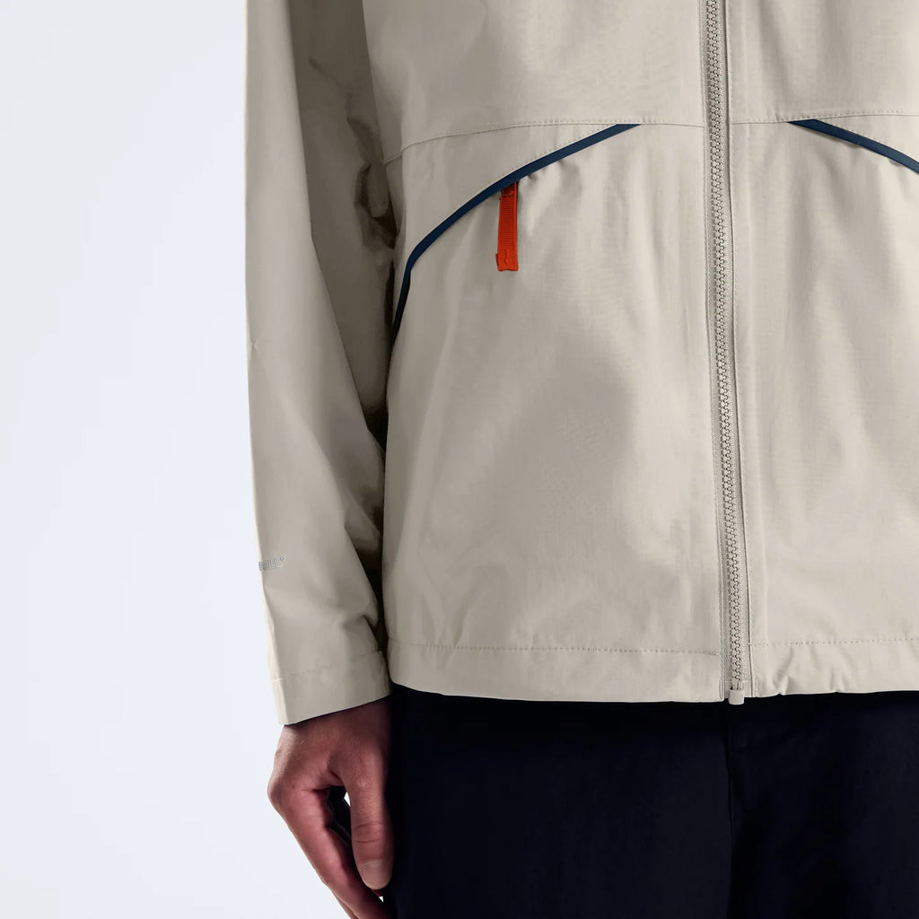 Men's Berghaus Trango Mountain 3000 Jacket in White/Dark Blue