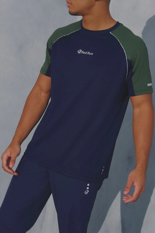 Mens Red Run Midnight Moss Navy Technical Runner Tee