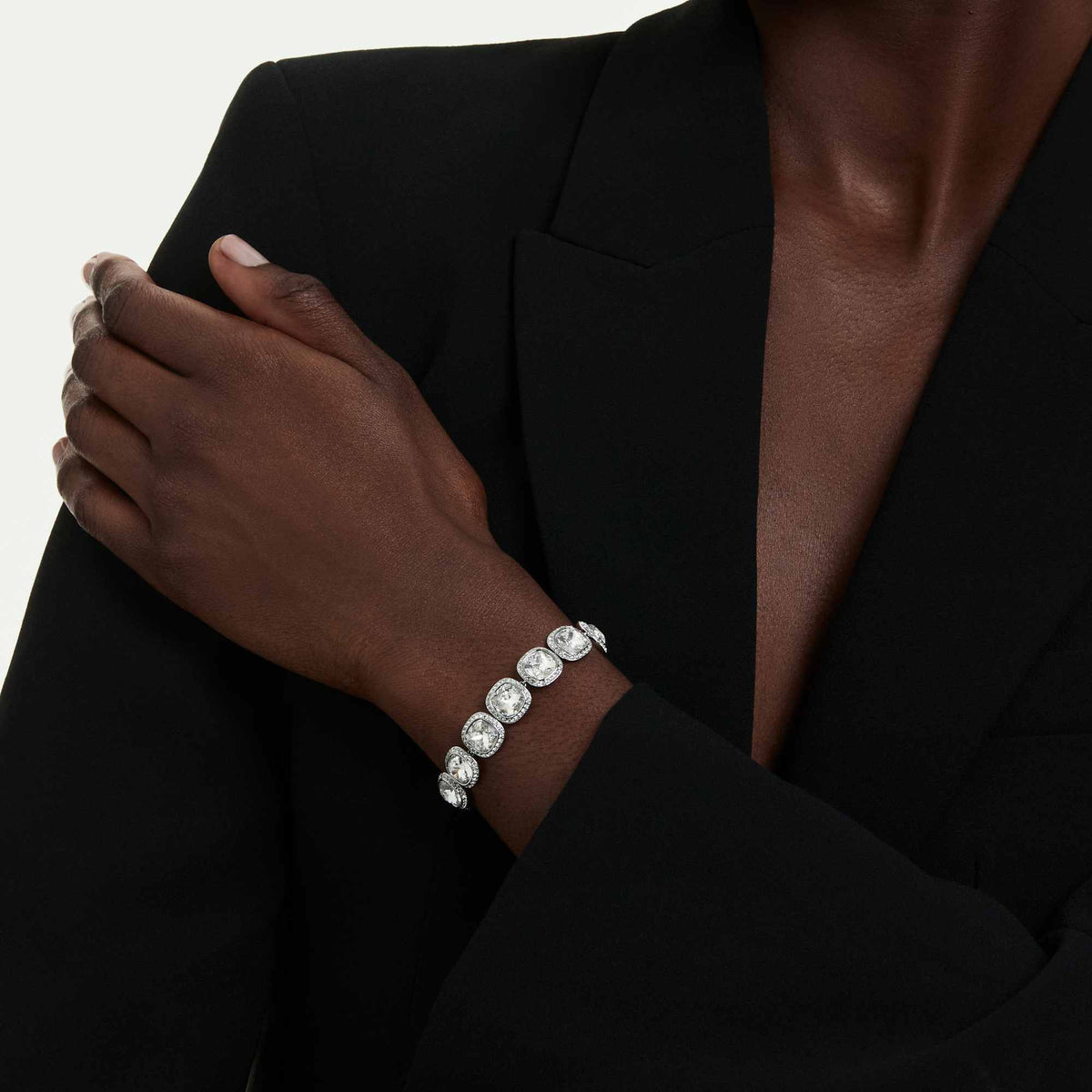 Swarovski Una Angelic Cushion Cut Bracelet 5751558 — view 2