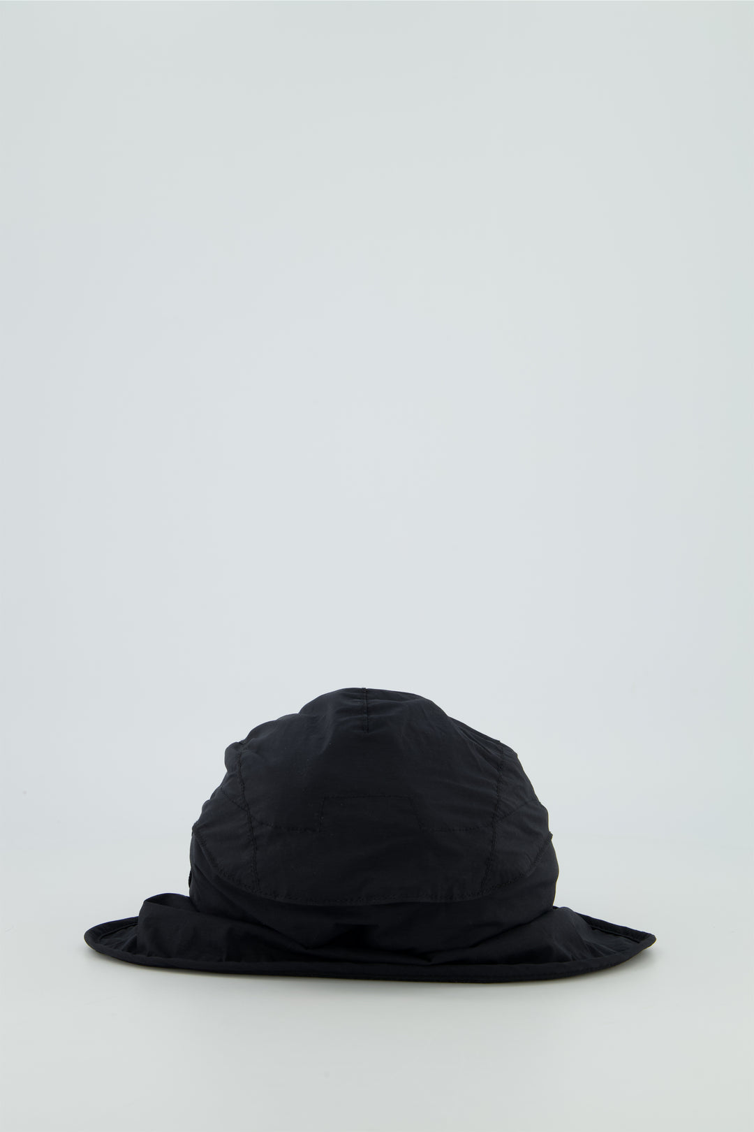 CHALLENGER　NOISE CAP　BLACK Challenger Cap | Black | On Germany