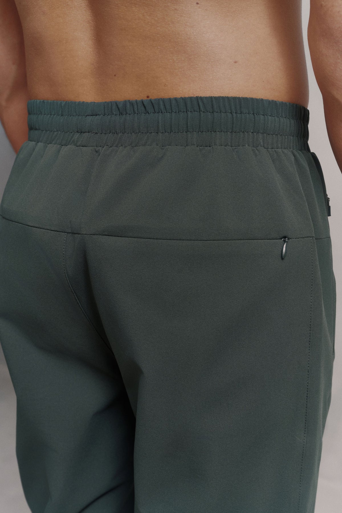 Mens Red Run Core Pine Green Sport Pants