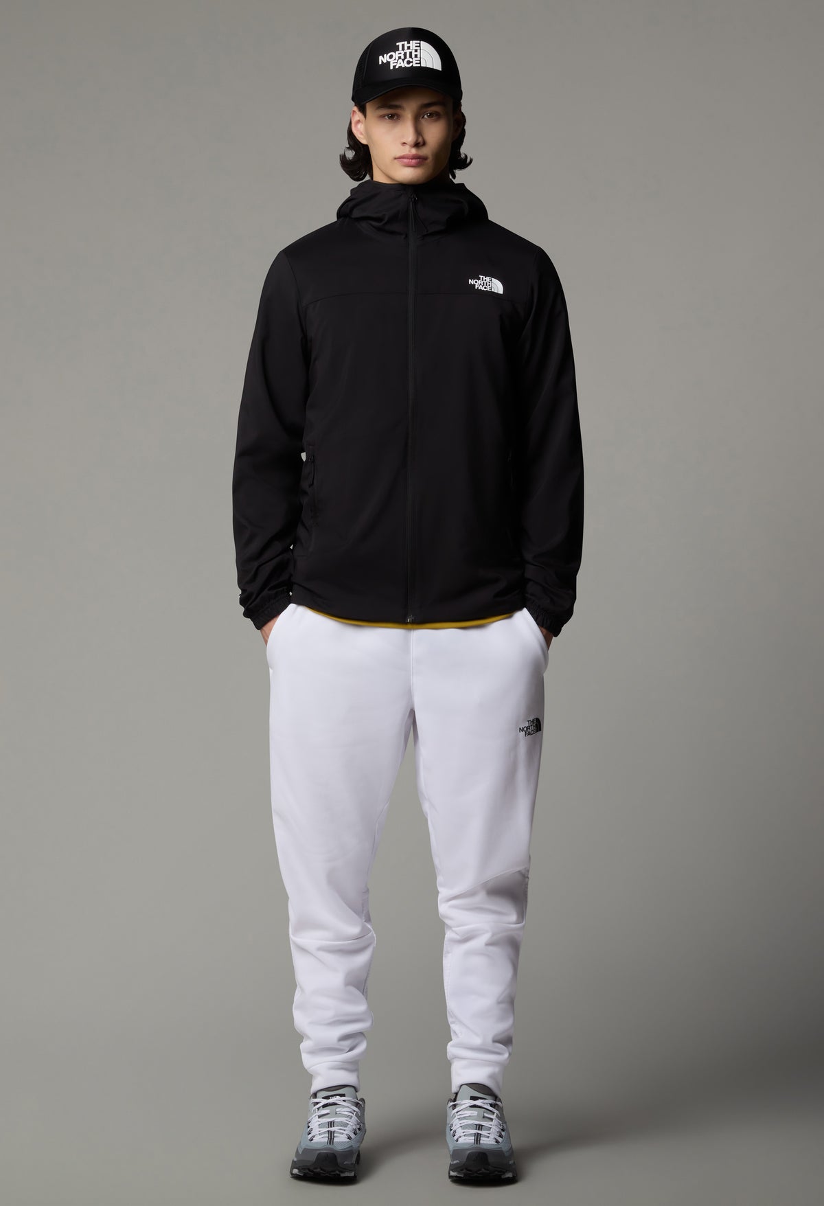 Men's The North Face Black Mountain Athletics Hooded Wind Jacket — view 4