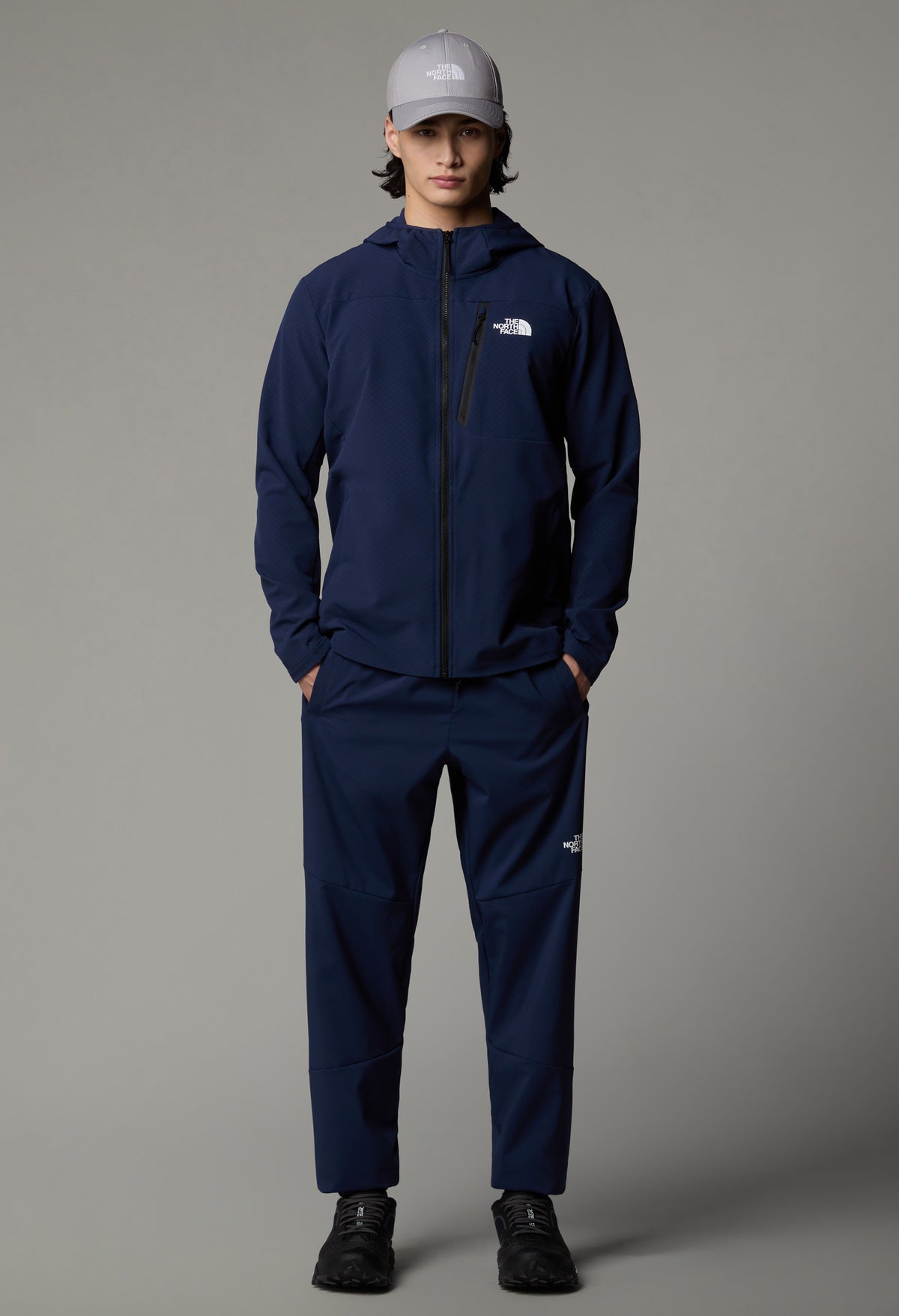 Men's The North Face Blue Mountain Athletics Wind Pant — view 4
