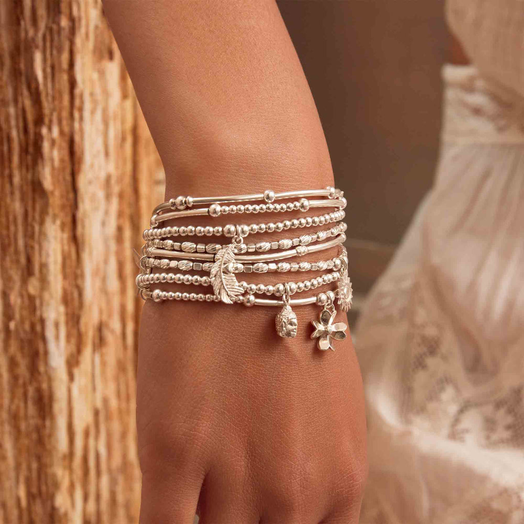 ChloBo Cute Heart in Feather Bracelet