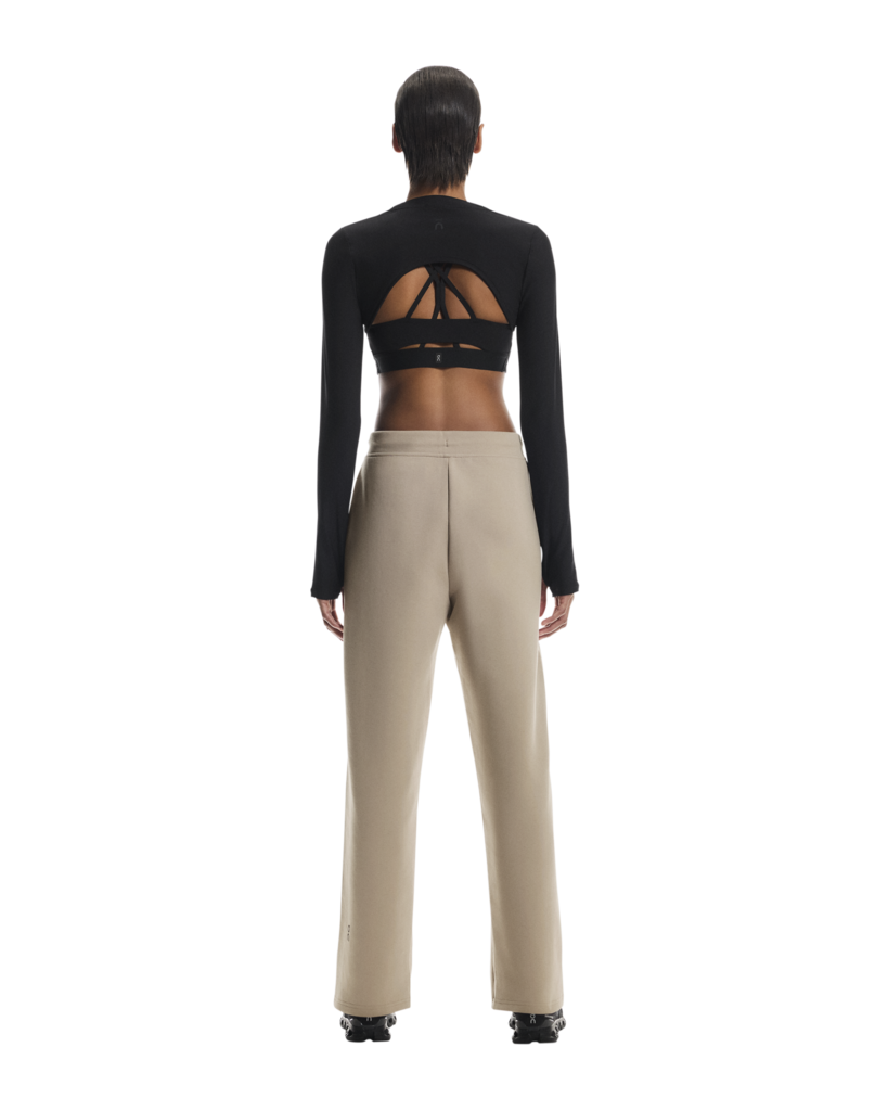 Women's On Running Focus Tech Sweatpants Desert — view 3