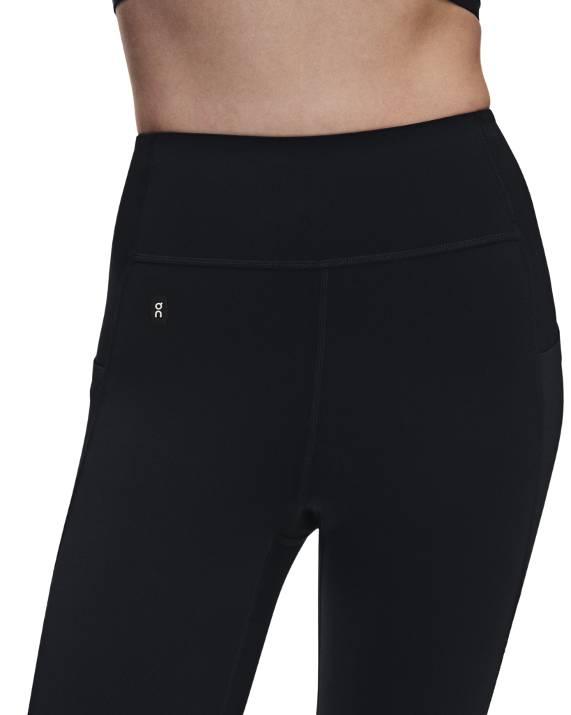 Women's On Running Core 1/4 Zip 1 Barberry & Train Leggings Set