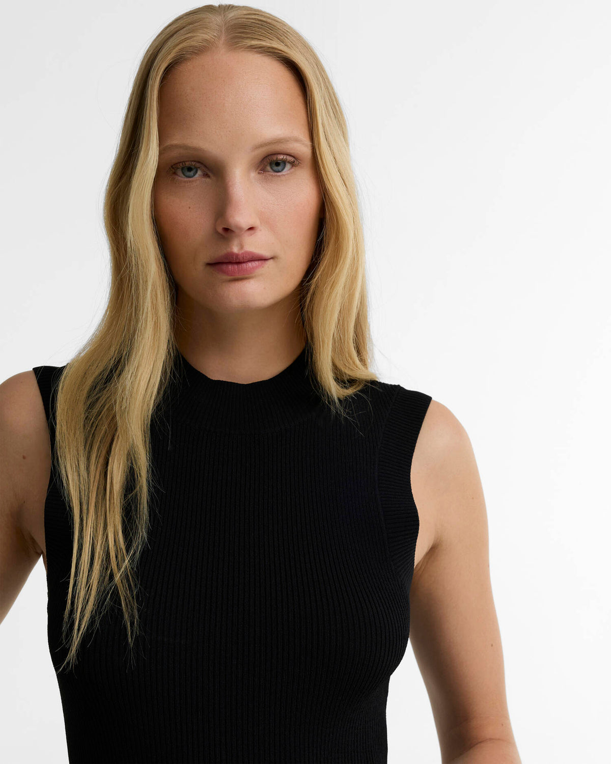 Women's Barbour International Kenna Knitted Vest In Black — view 4