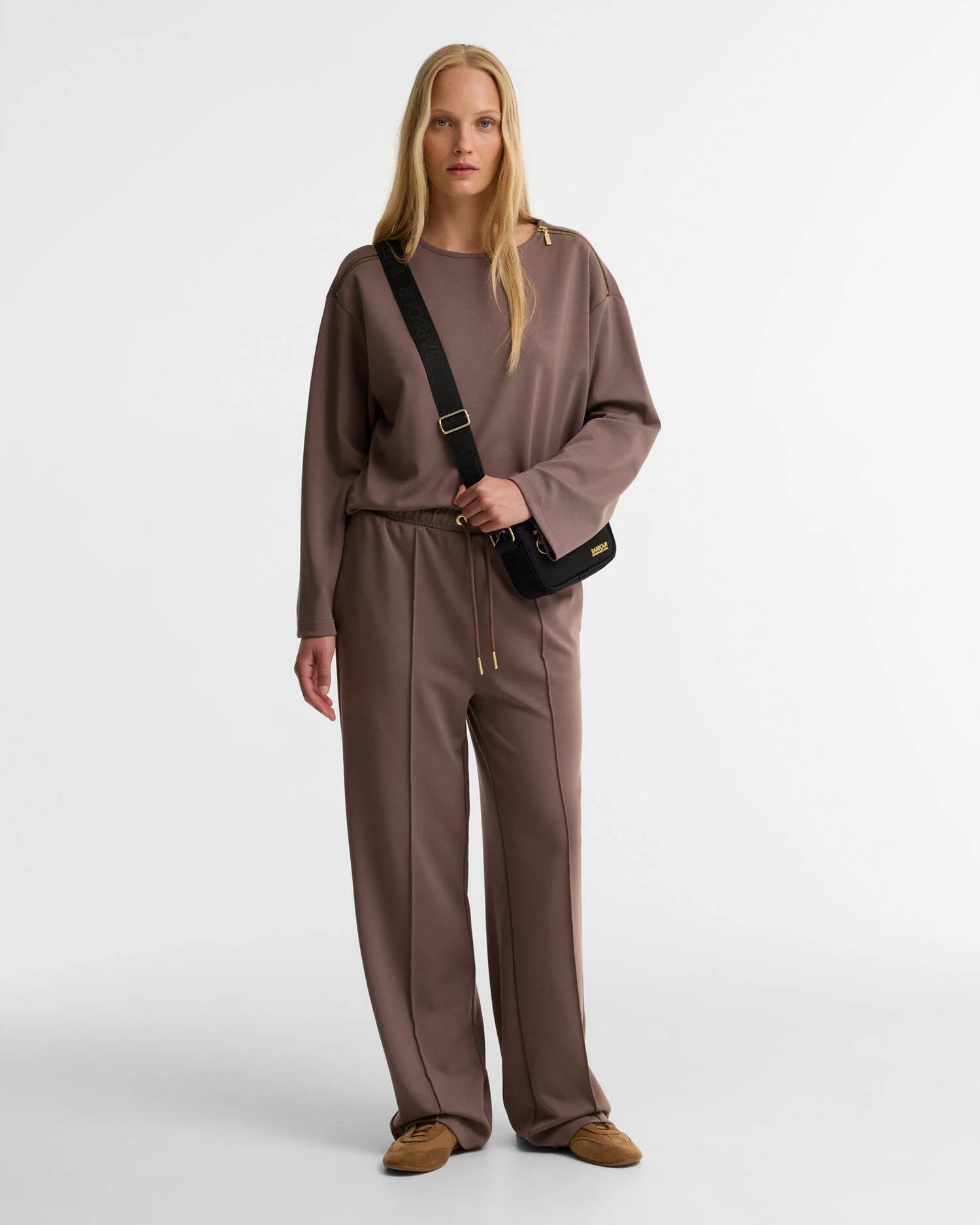 Women's Barbour International Kemora Trousers In Truffle