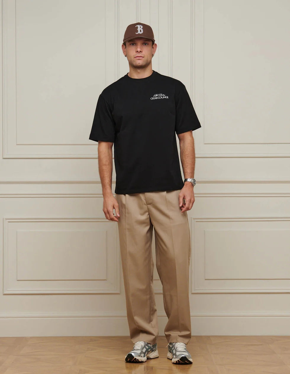 Men's Belier Black Gentlemans Lounge Graphic T-Shirt — view 3