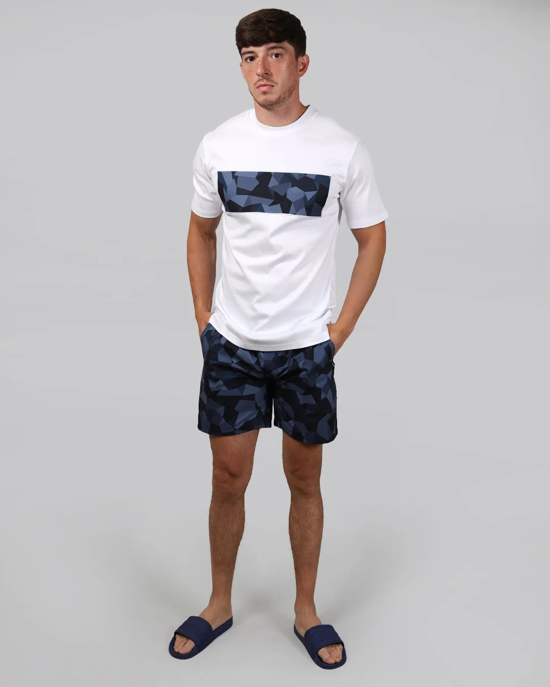 Men's Catini Astratto T-Shirt in White Navy & Astratto Shorts in Navy Set